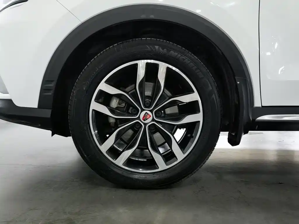 Roewe RX5 2016 2016 30T 2WD Automatic Internet Smart Edition