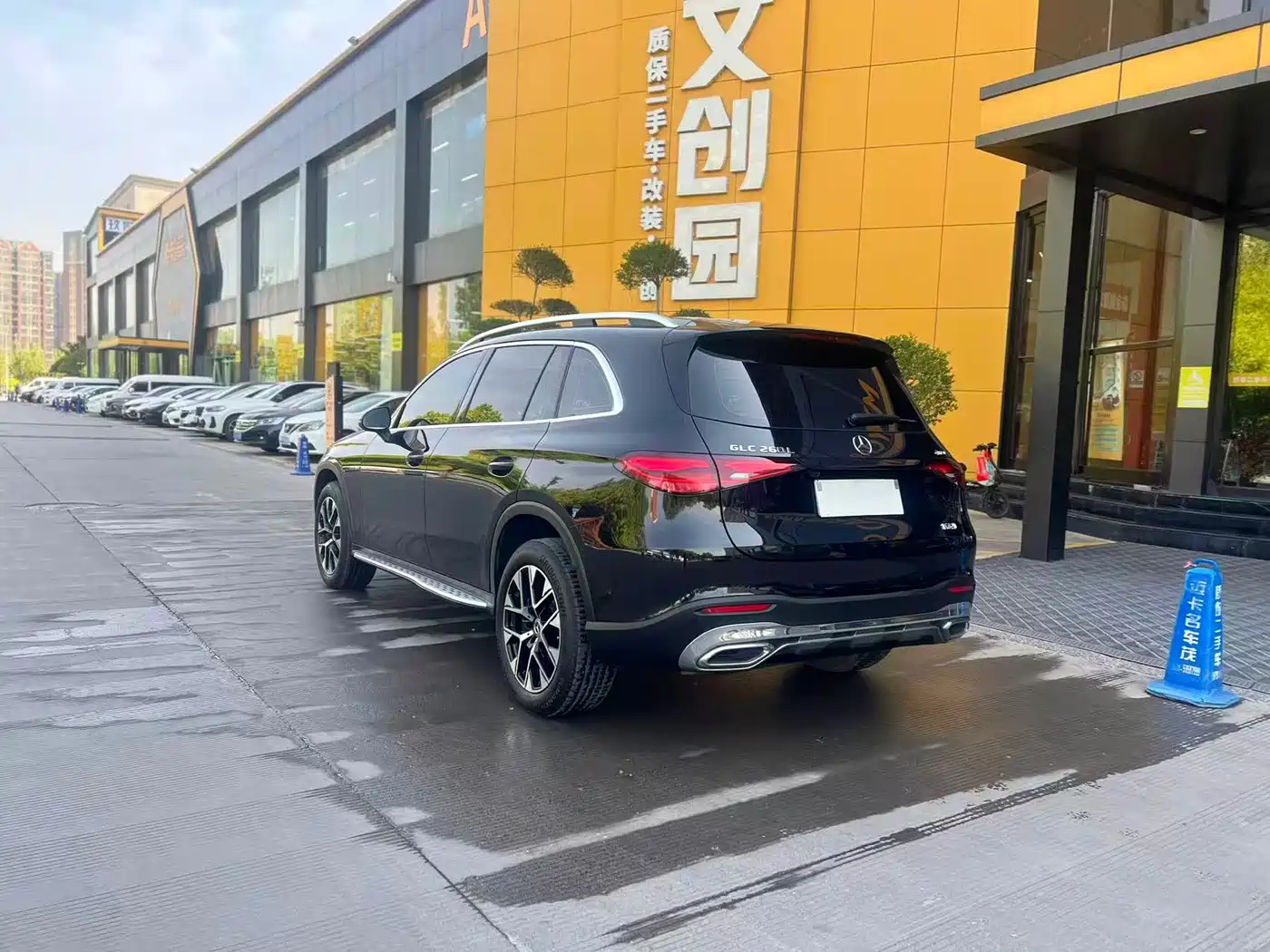 Mercedes-Benz GLC 2024 GLC 260 L 4MATIC Dynamic 7-seater фото 9