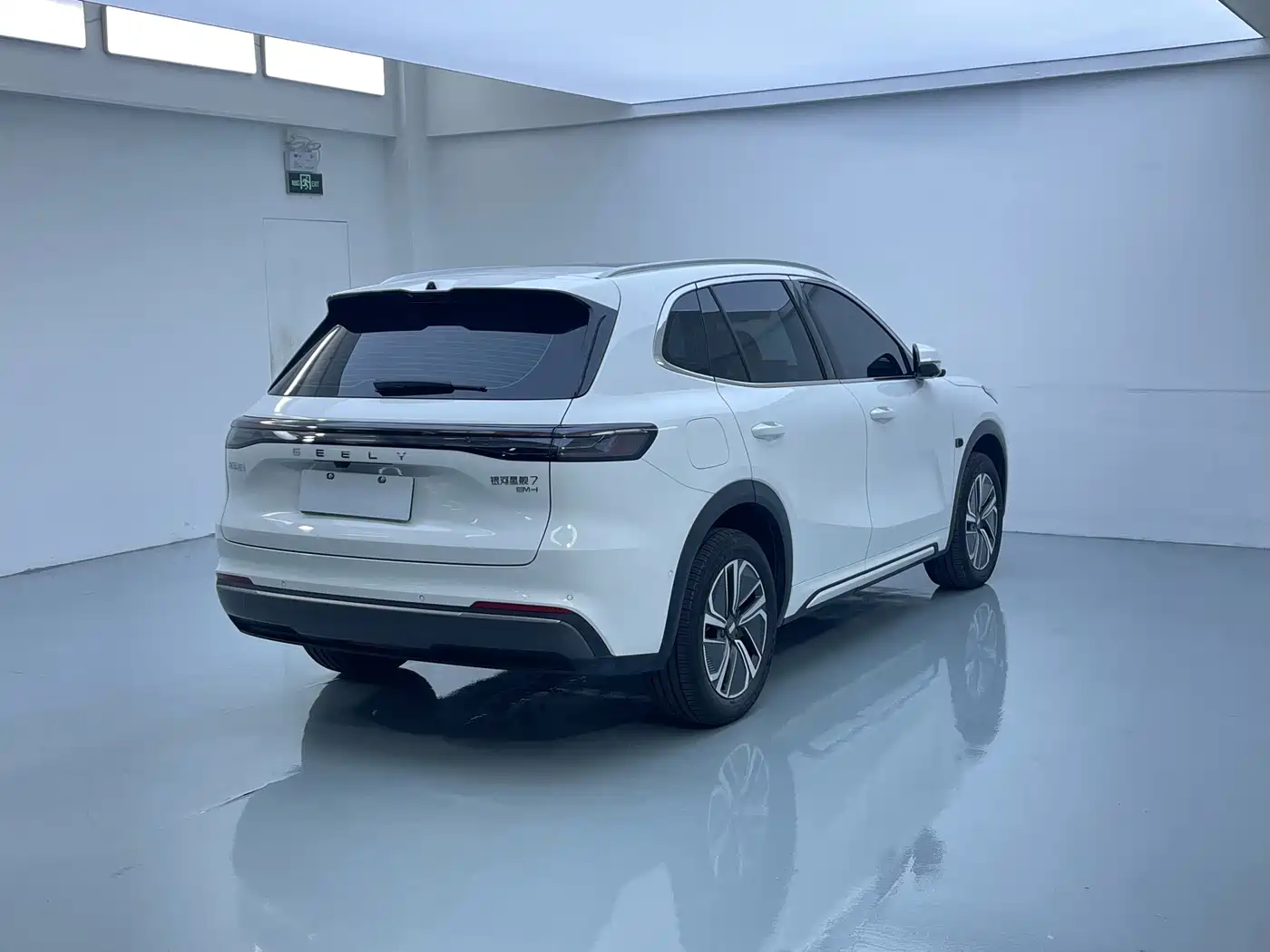 Geely Galaxy Galaxy Starship 7 EM-i 2026 2026 135km Smart Navigation Edition