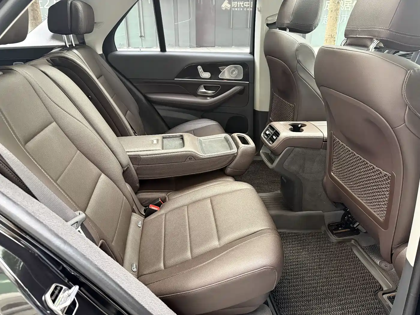 Mercedes-Benz GLE 2020 Facelift GLE 350 4MATIC Fashion Special Edition фото 26