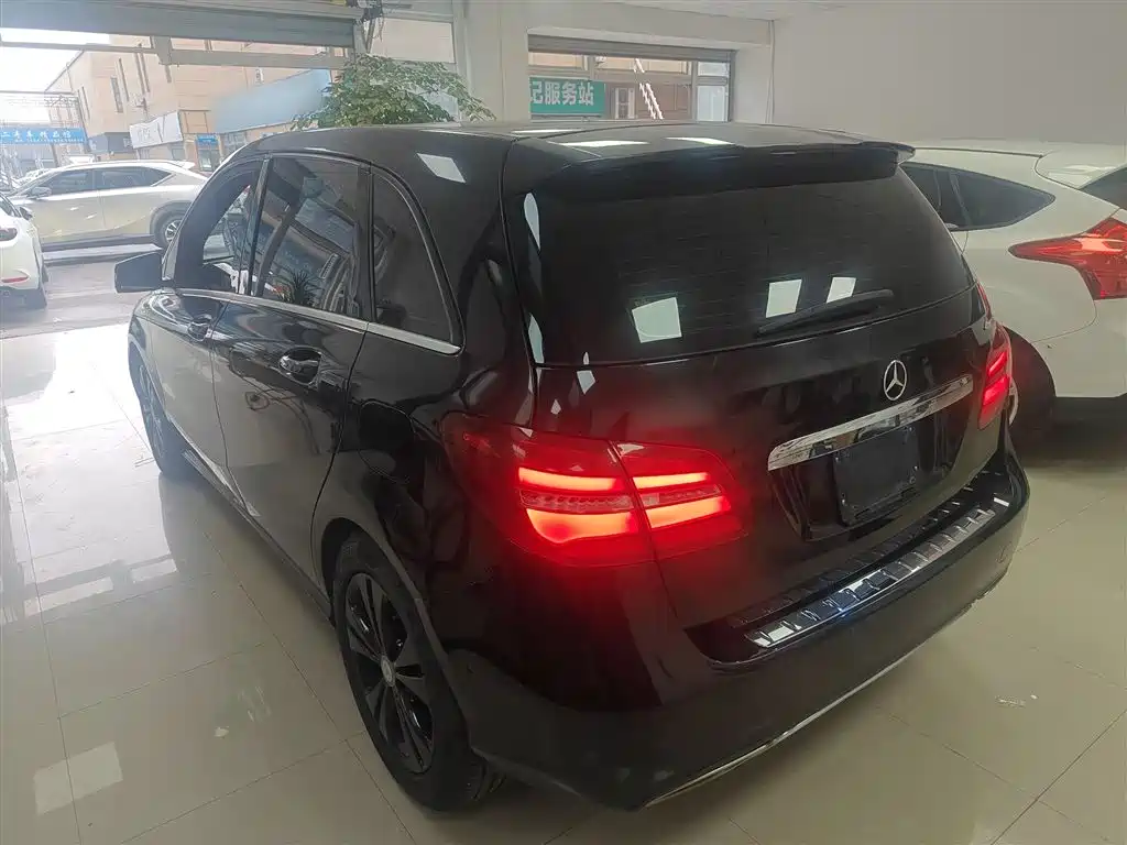 Mercedes-Benz B-Class 2015 B 200 Style фото 23