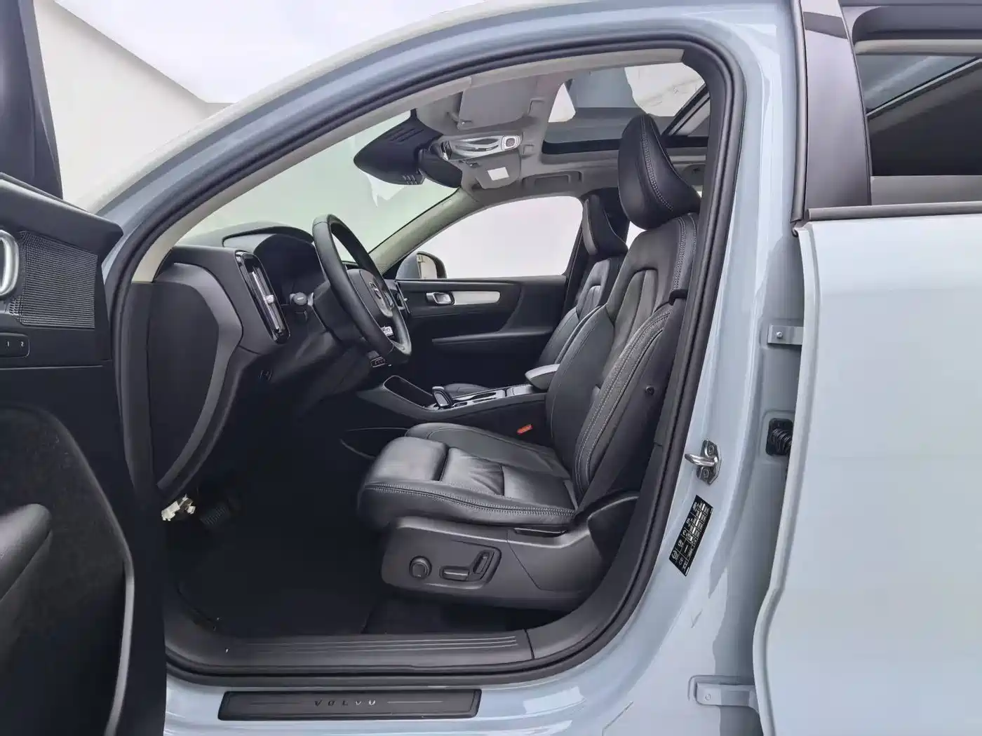 Фото 8 - Volvo XC40 (Import)