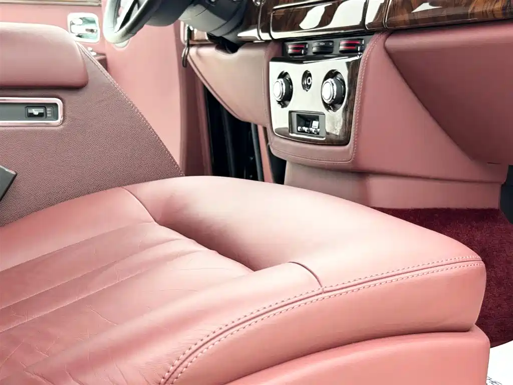 Rolls-Royce Phantom 2014 2013 6.7L Extended Wheelbase (EWB)