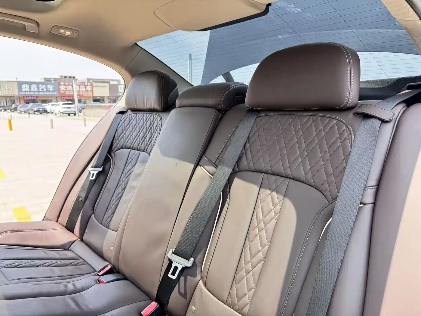 BMW 5 Series 2019 530Li Leading Luxury Package фото 17