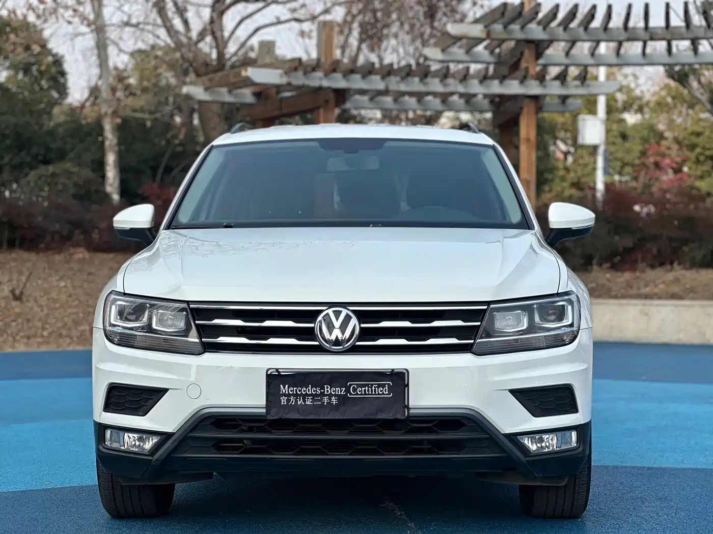Volkswagen Tiguan L 2017 330TSI Automatic 2WD Trend Edition фото 2