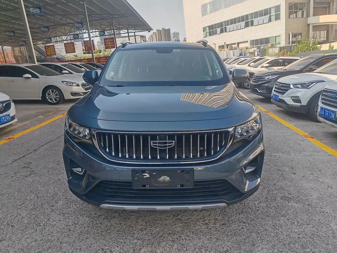 2022 Geely Okavango