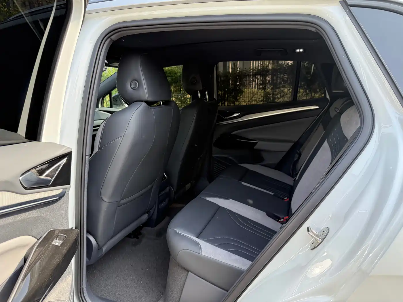 Volkswagen ID.4 CROZZ 2022 Long Range Lite PRO Edition фото 14