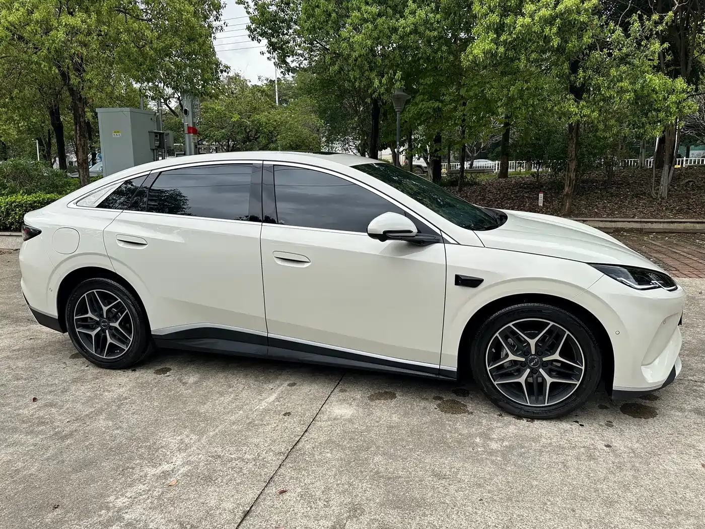 BYD SEAL 06 NEW ENERGY