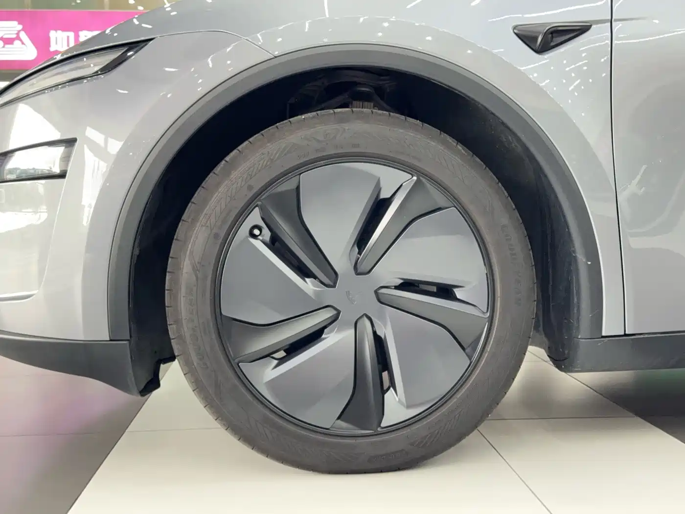 Tesla Model Y 2026 2026 Rear-Wheel Drive