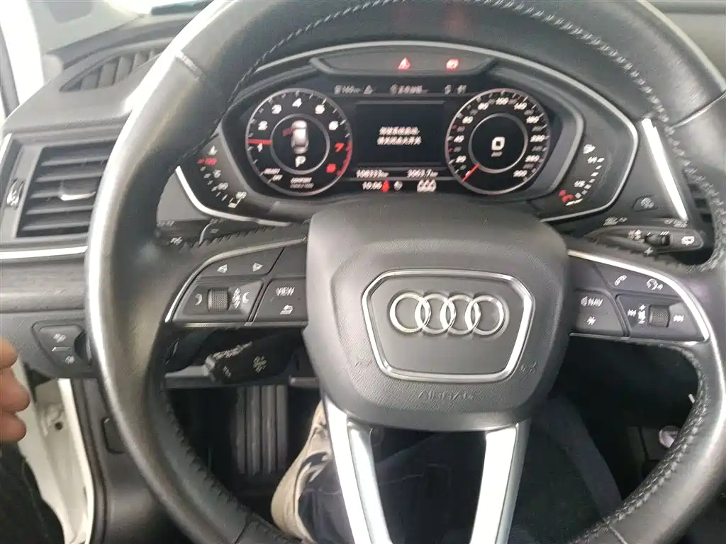 Audi Q5L 2018 45 TFSI Exclusive Elegance (China V) фото 11