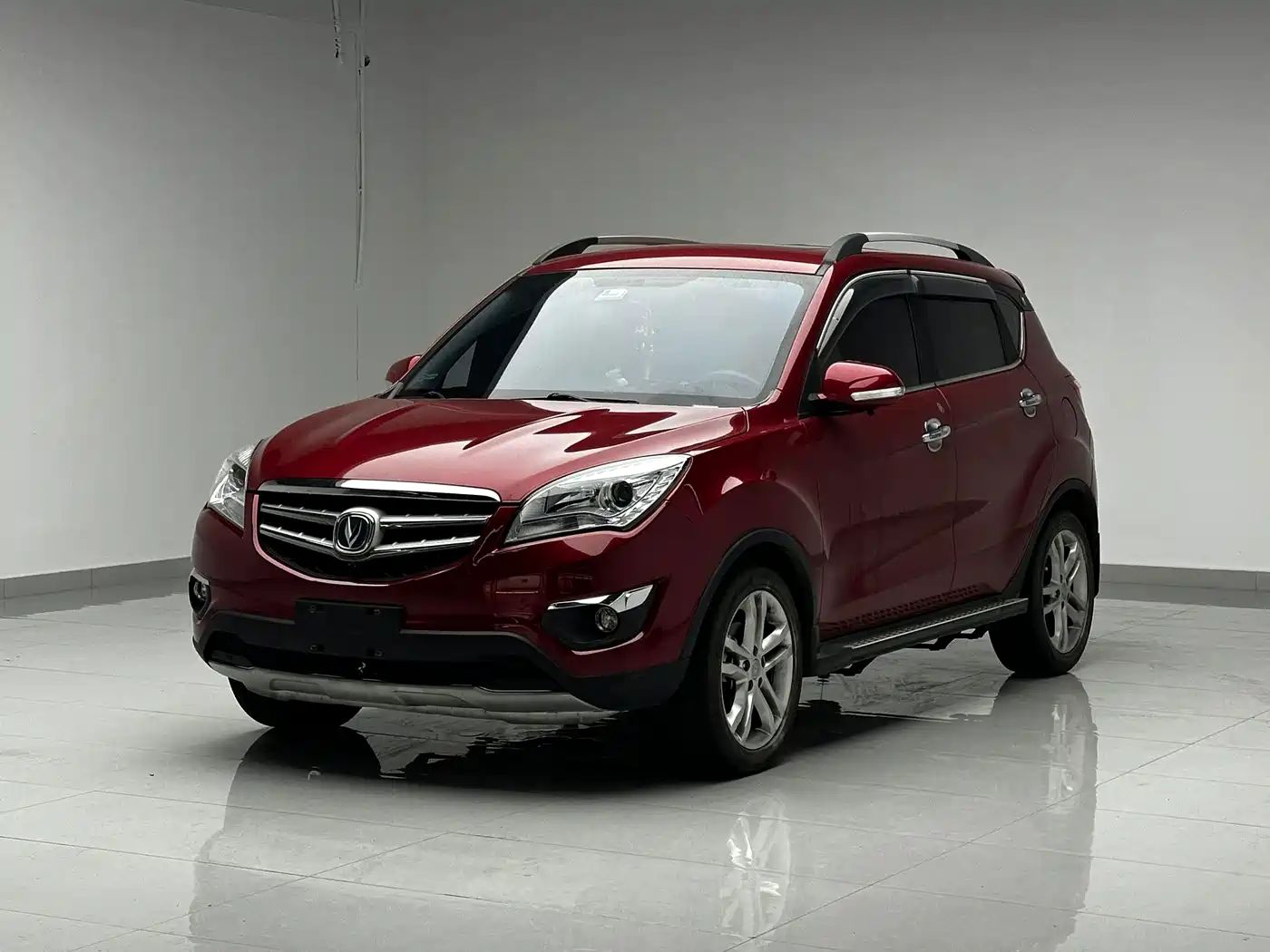 Фото 1 - Changan CS35