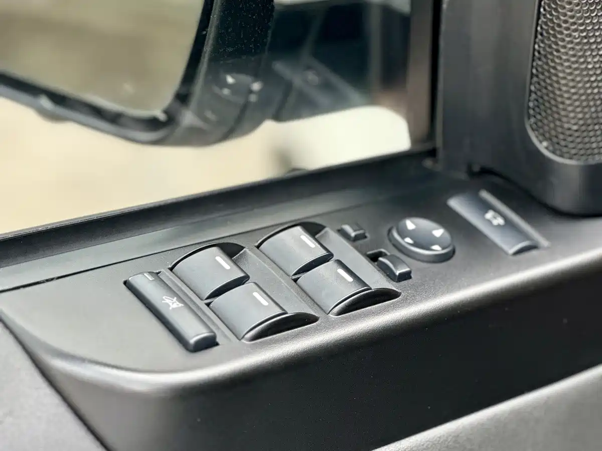 Photo 22 - Land Rover Range Rover