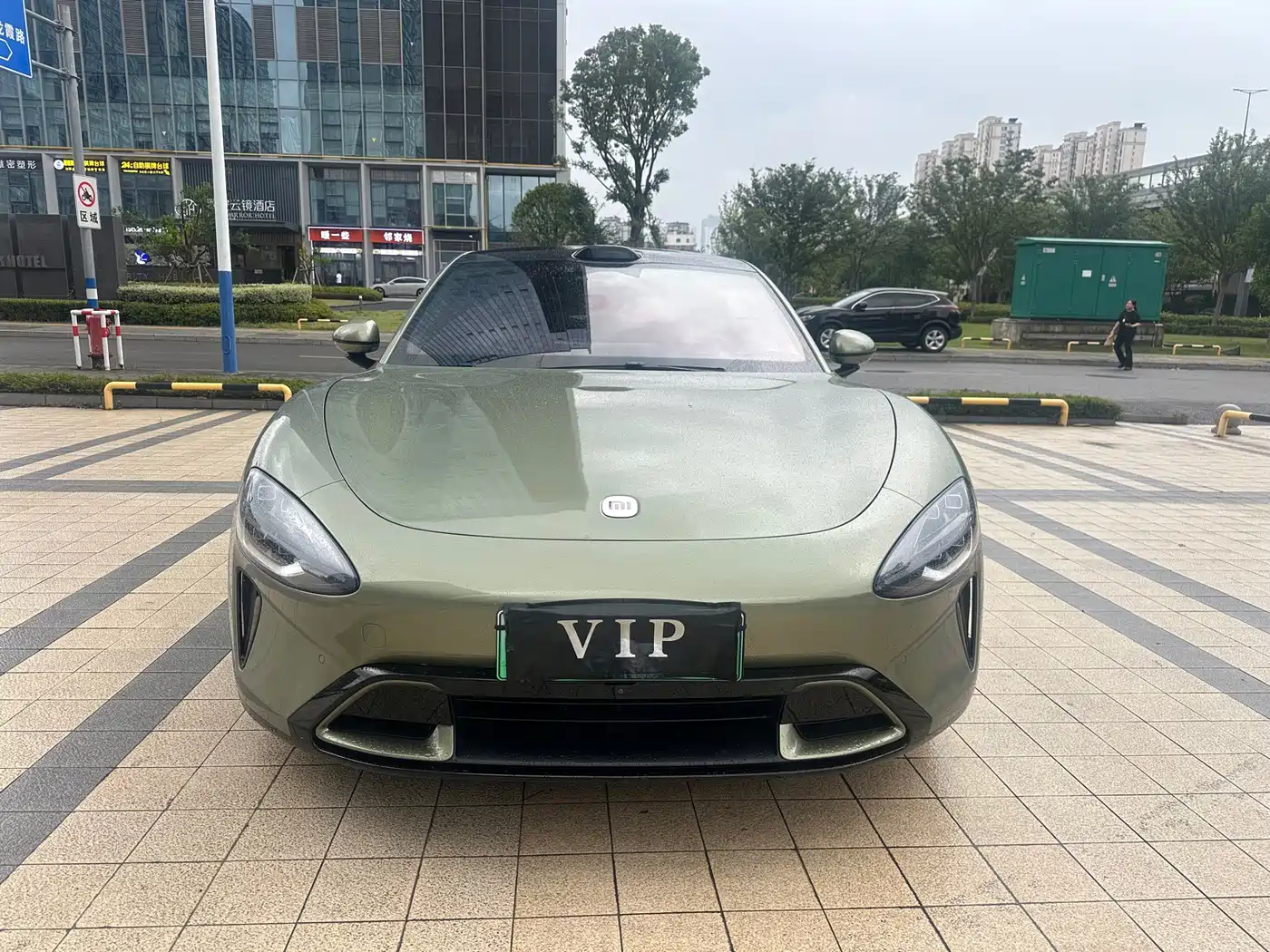 Xiaomi SU7 2024