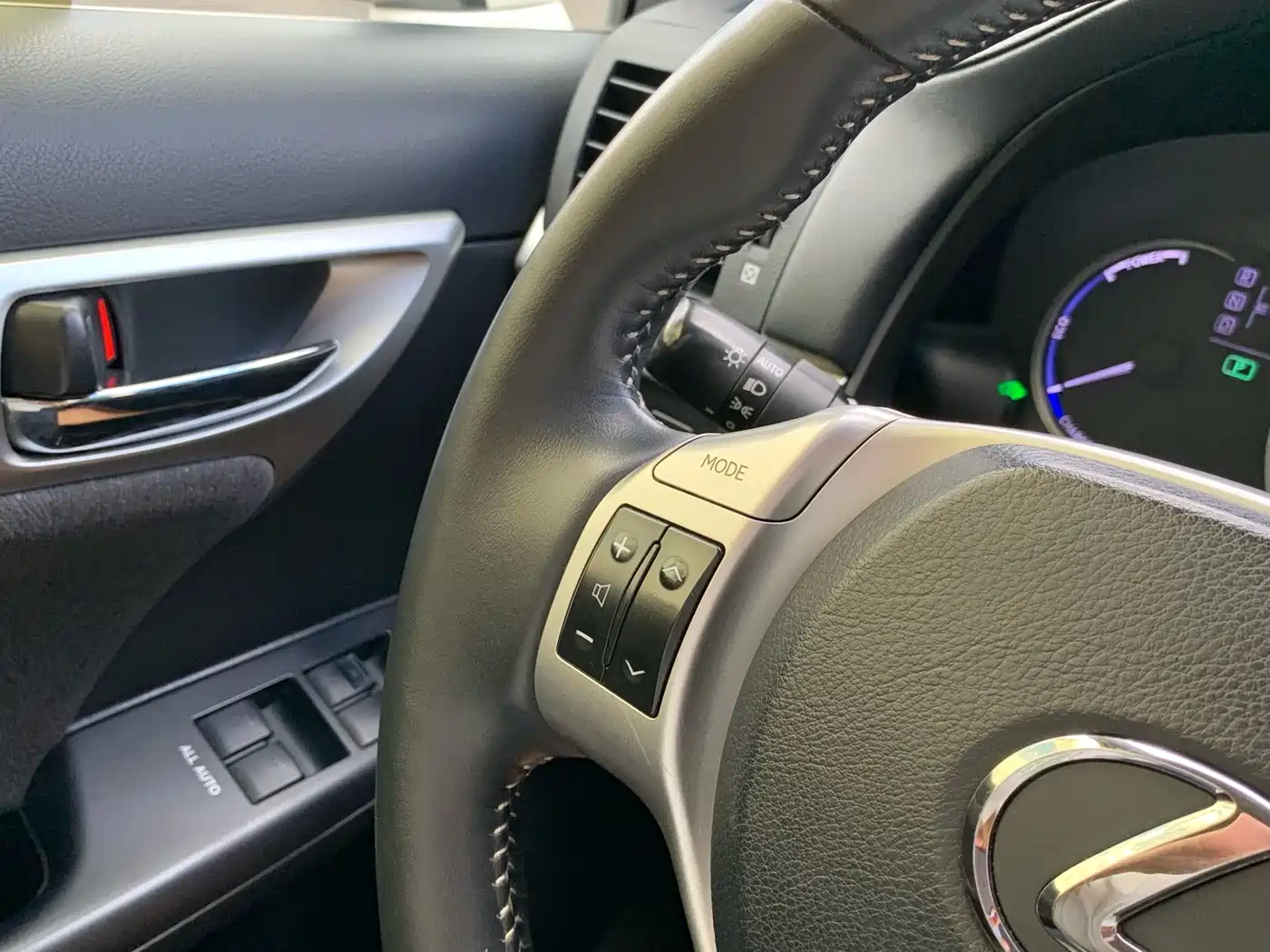 Lexus CT 2012 2012 Model CT200h Elite Edition