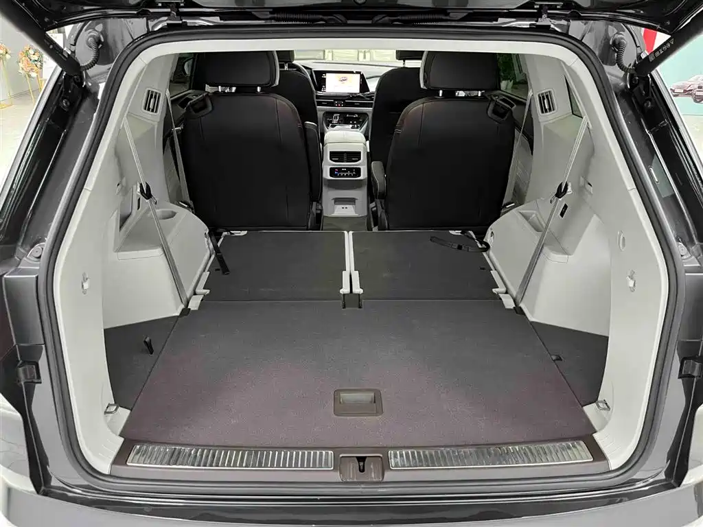 Volkswagen Talagon 2022 380TSI 4WD Luxury Premium Pro Edition 6-seater фото 17