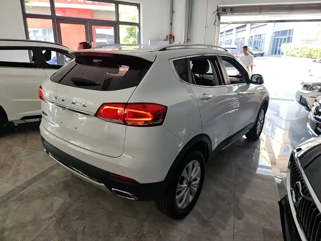 Haval H2s 2017 2017 Blue Label 1.5T Manual Comfort