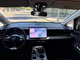 Фото 9 - GAC Trumpchi Trumpchi E8