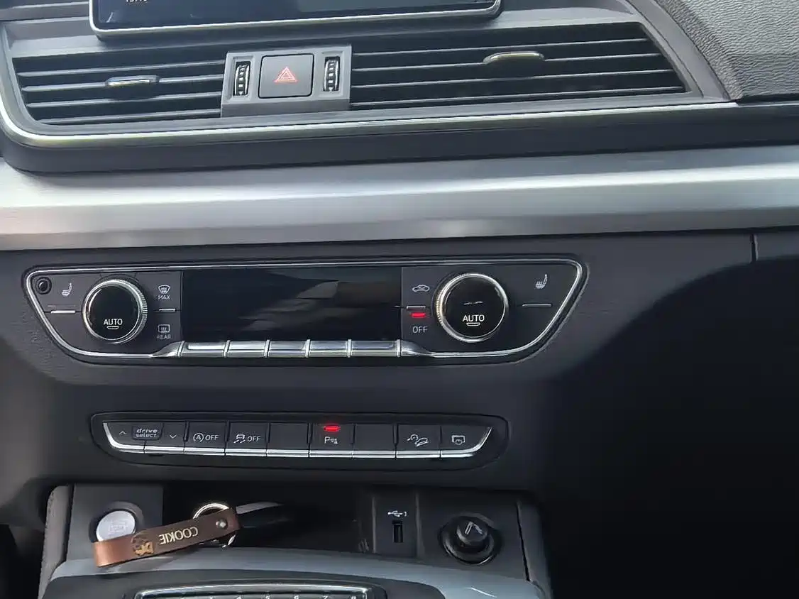 Audi Q5L 2018 40 TFSI Premium Fashion China VI фото 7
