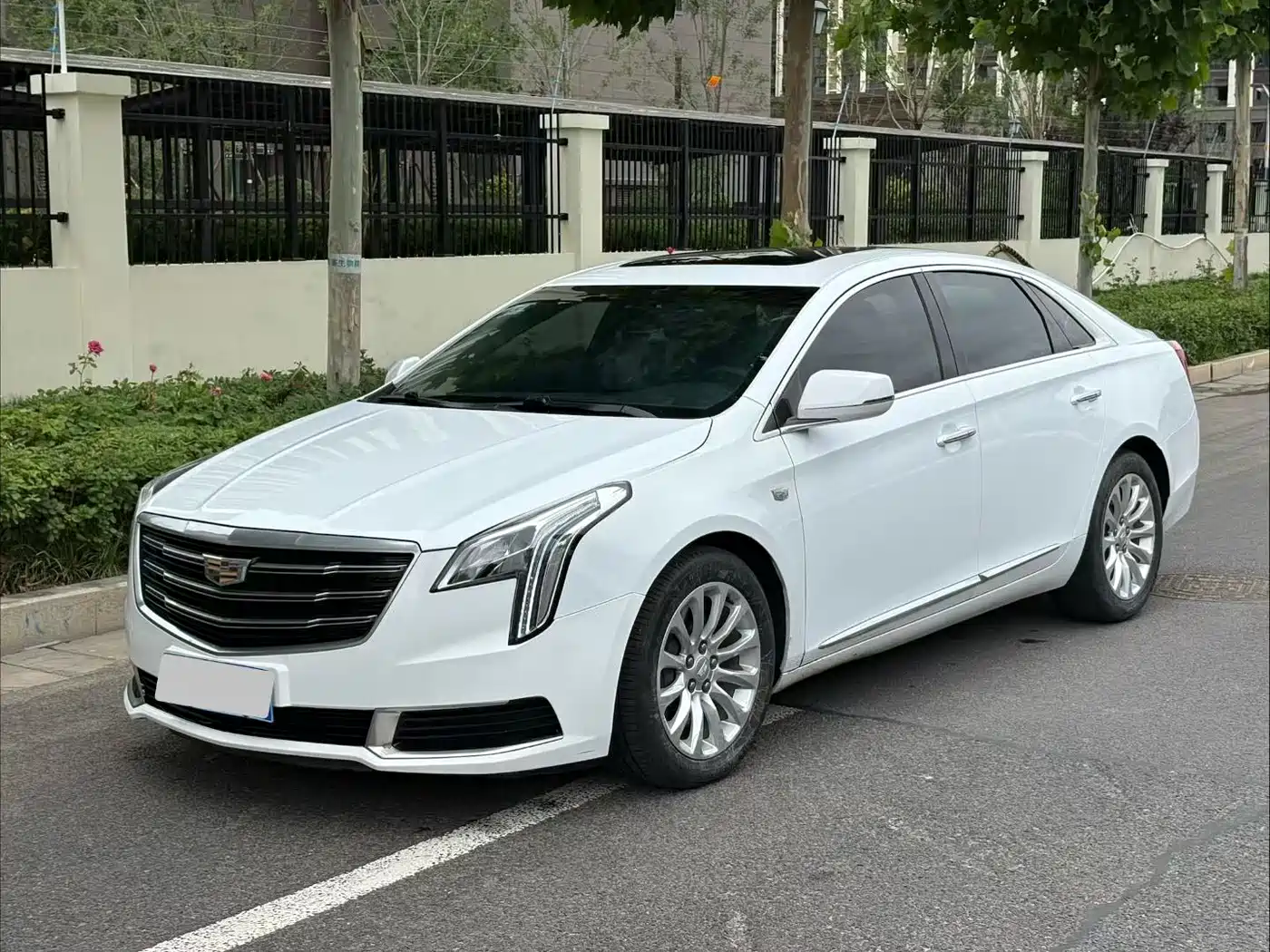 Cadillac XTS 2018 28T Technology фото 3