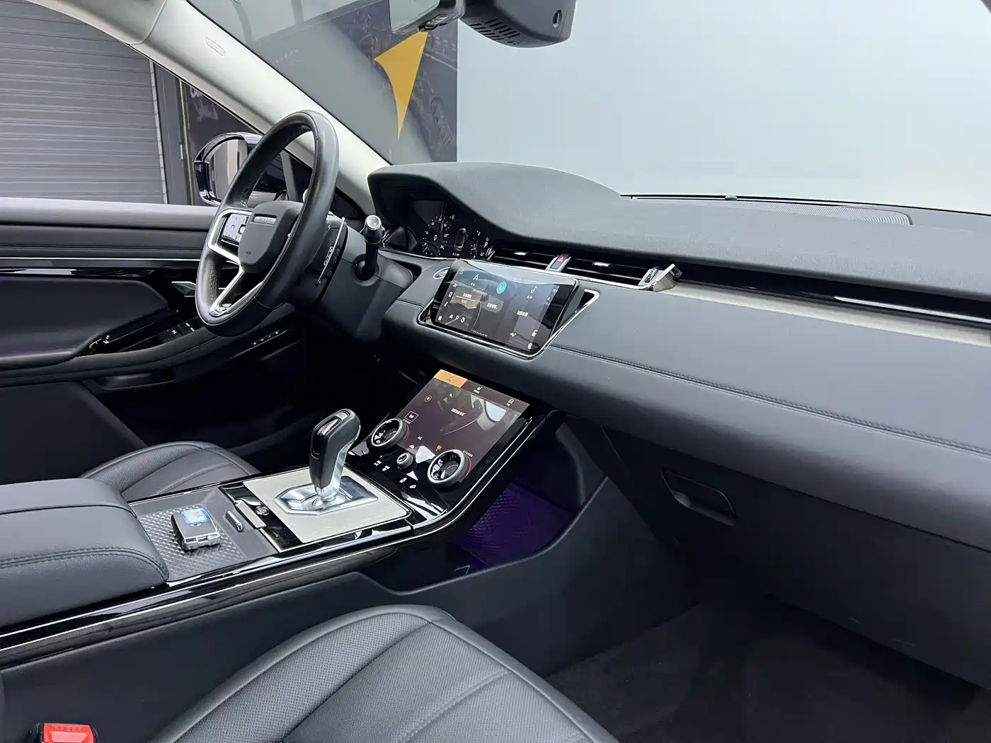 LAND ROVER RANGE ROVER AURORA