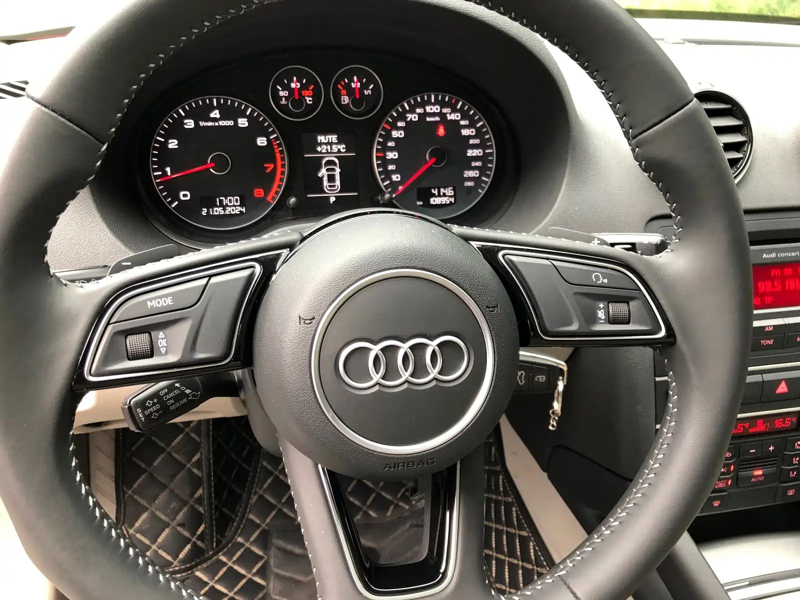 Фото 14 - Audi A3 (Import)