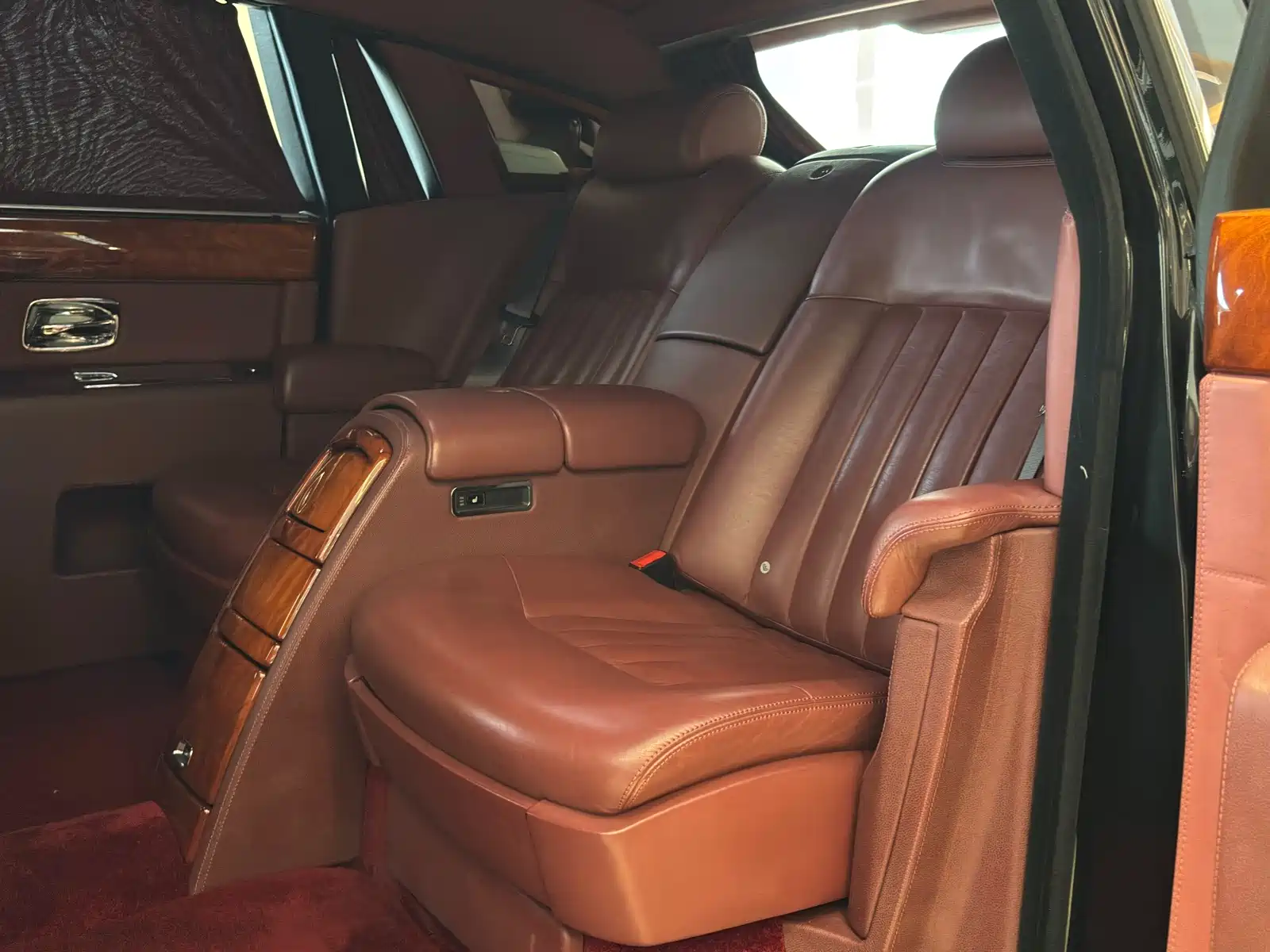 Фото 11 - Rolls-Royce Phantom
