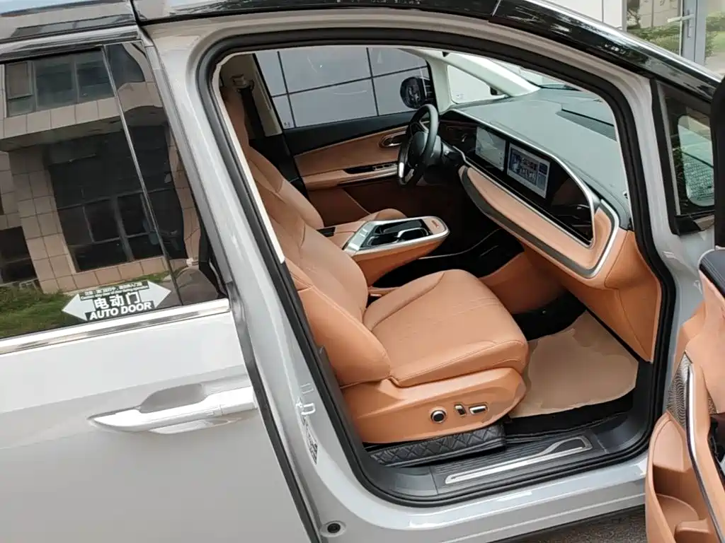 SAIC Maxus Dajia 9 2024 2024 Super Hybrid Ultra Long Range Forest Edition 7-Seater