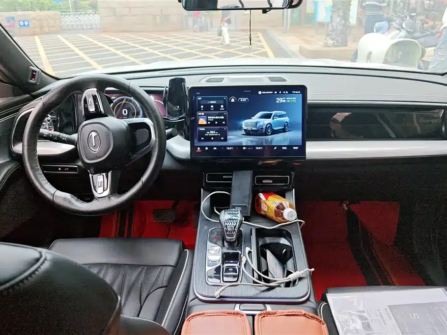 GAC Trumpchi Trumpchi GS8 2022 Pilot Series 2.0TGDI 2WD Luxury Smart Connect Edition (7-Seater) фото 11