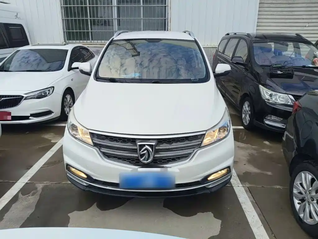 Фото 3 - Baojun 730