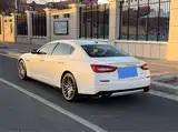 Фото 11 - Maserati Quattroporte