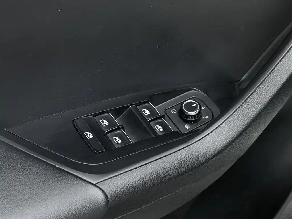 Škoda Kodiaq 2018 Facelift TSI330 5-seat 2WD Premium Luxury Edition фото 9
