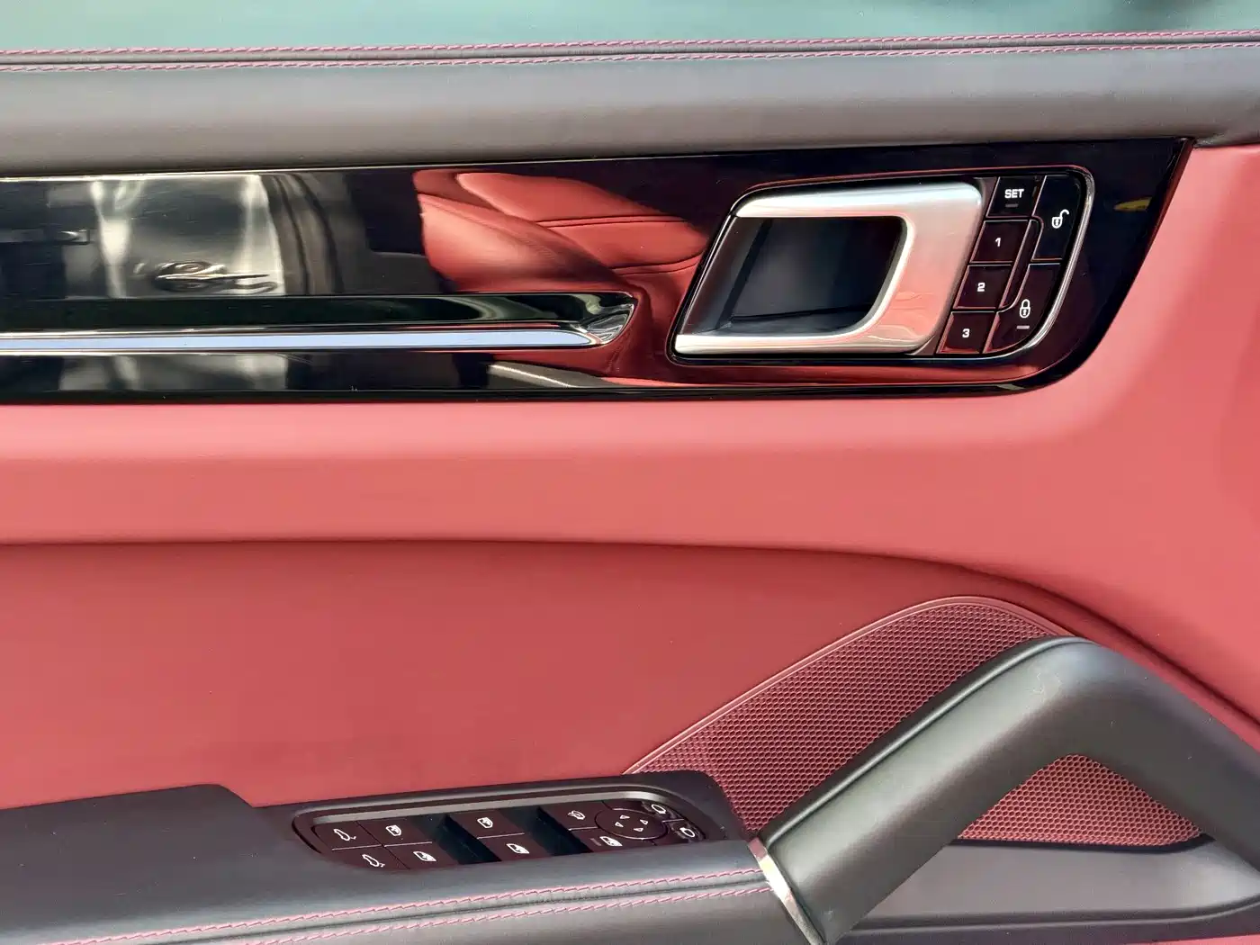 Porsche Cayenne 2019 Cayenne 3.0T фото 17