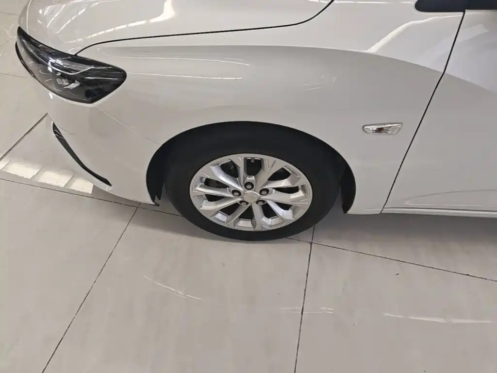 Chevrolet Monza 2024 2024 1.5L Dual-Clutch Enjoyment Edition