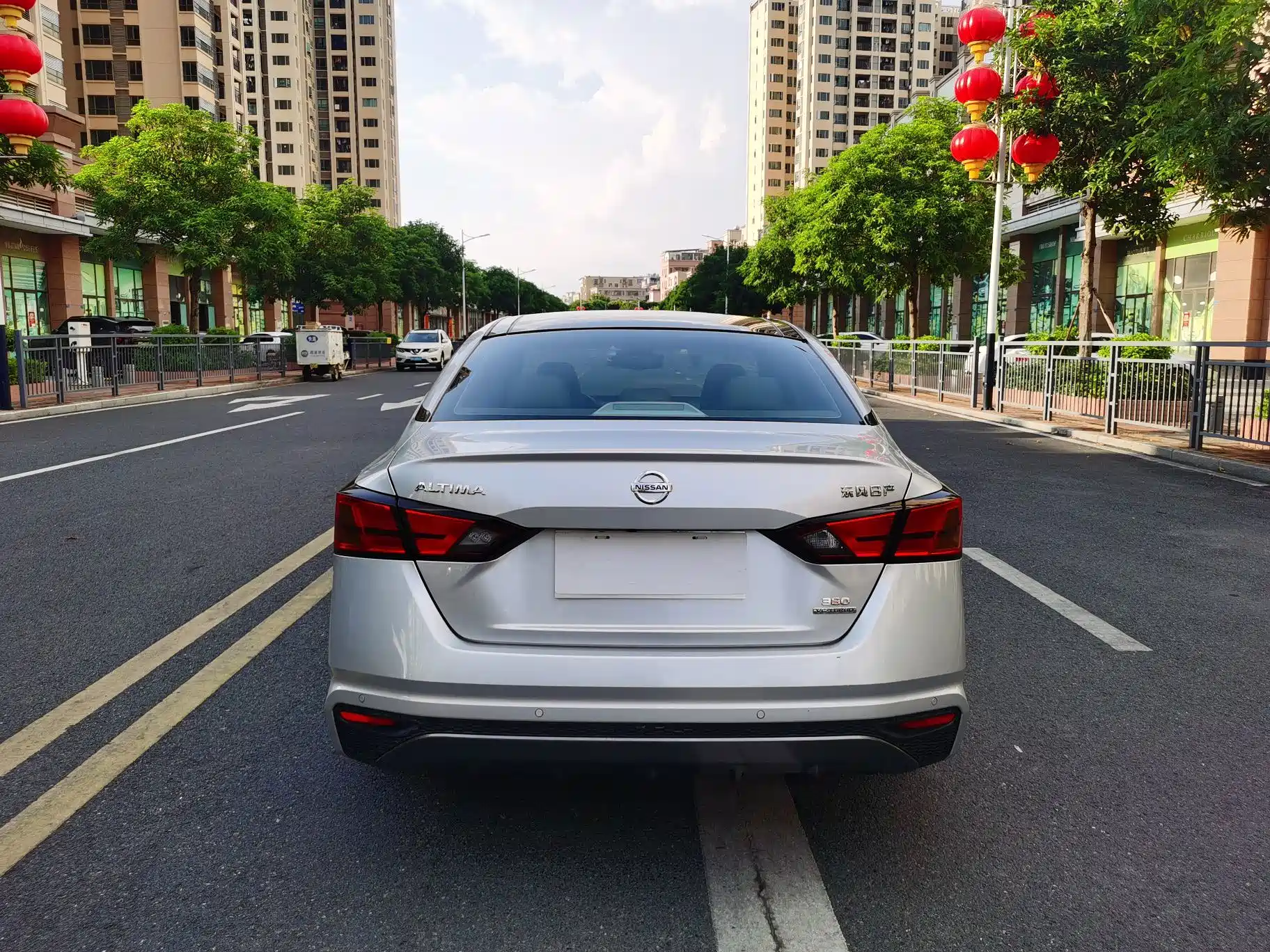Photo 8 - Nissan Teana