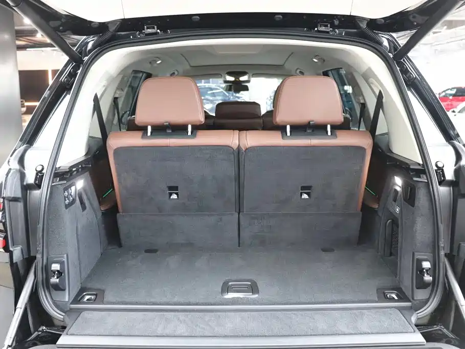 BMW X7 2023 xDrive40i Leading Luxury Package фото 32