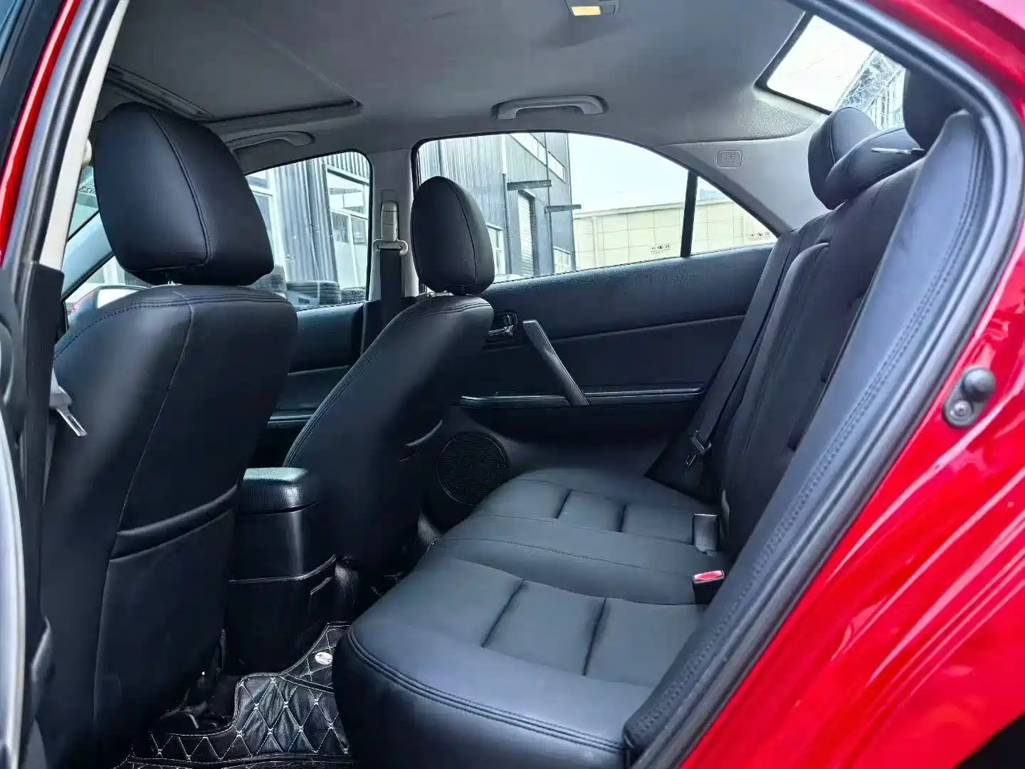 Фото 5 - Mazda 6