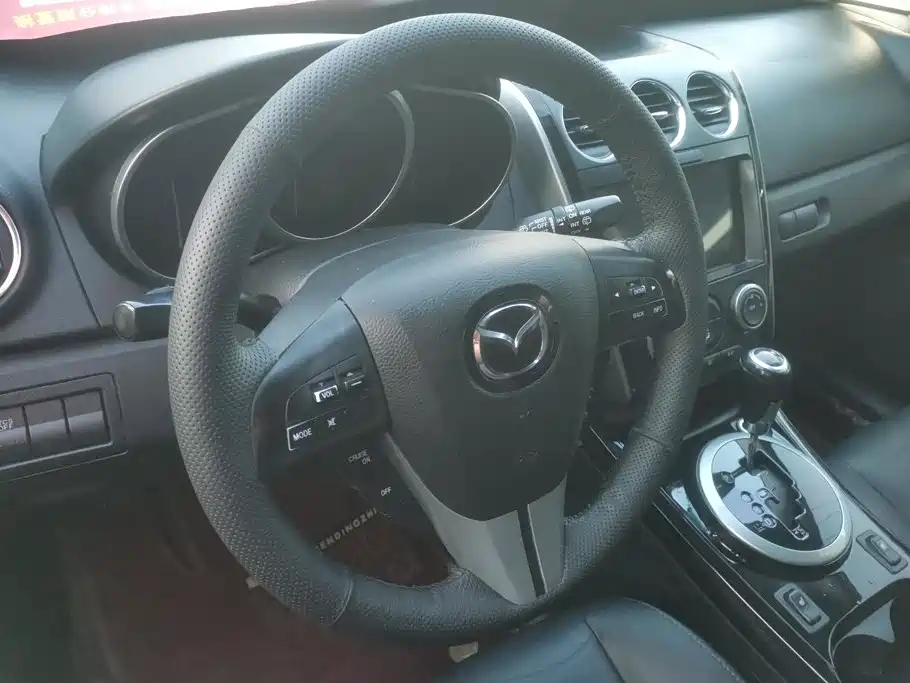 Фото 15 - Mazda CX-7