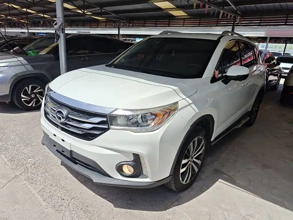GAC Trumpchi Trumpchi GS4 2017 235T Automatic 2WD Luxury Smart Connected Edition фото 2