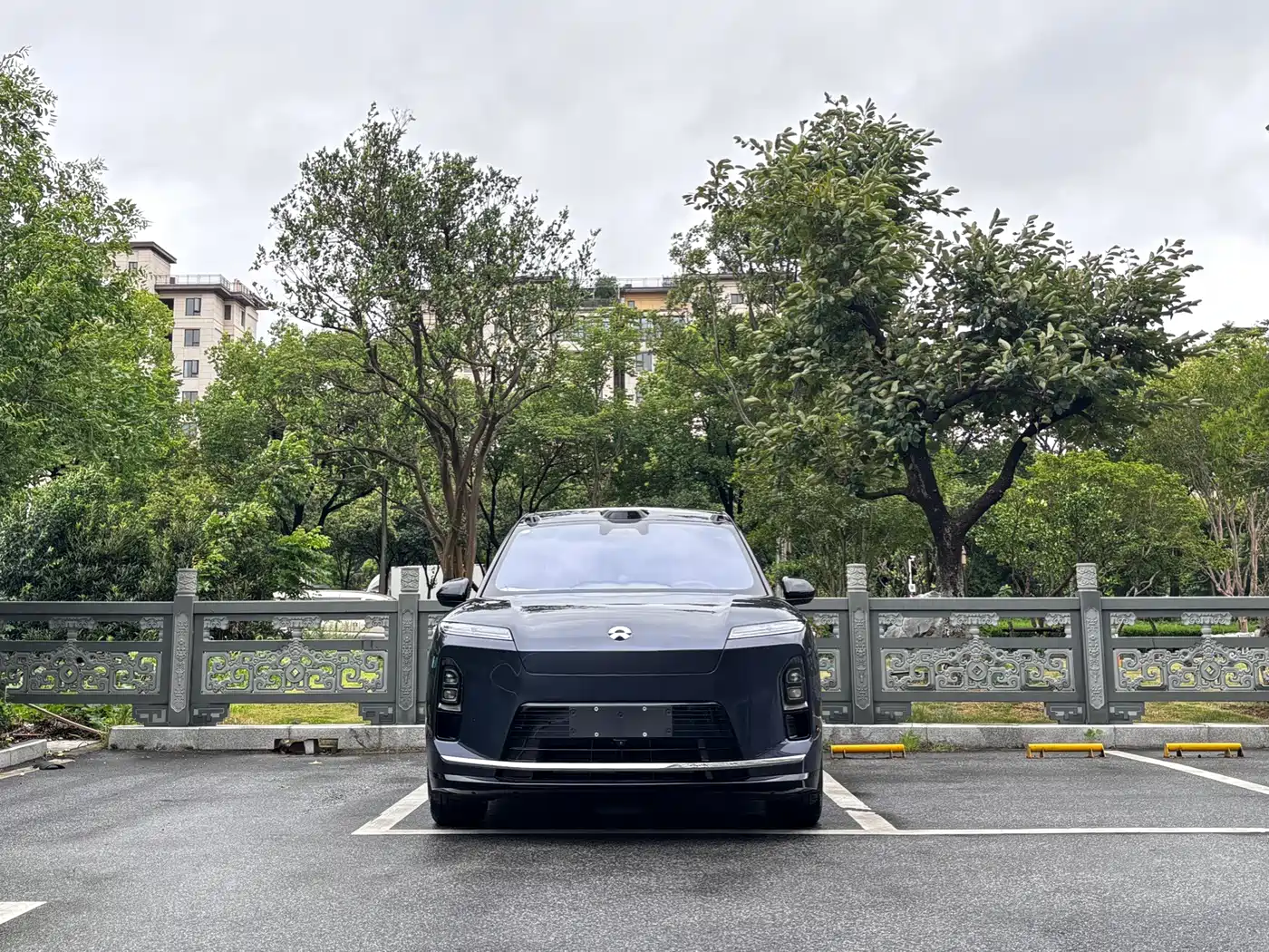 NIO ES8 2026 2025 Model 6-Seat Executive Luxury Edition