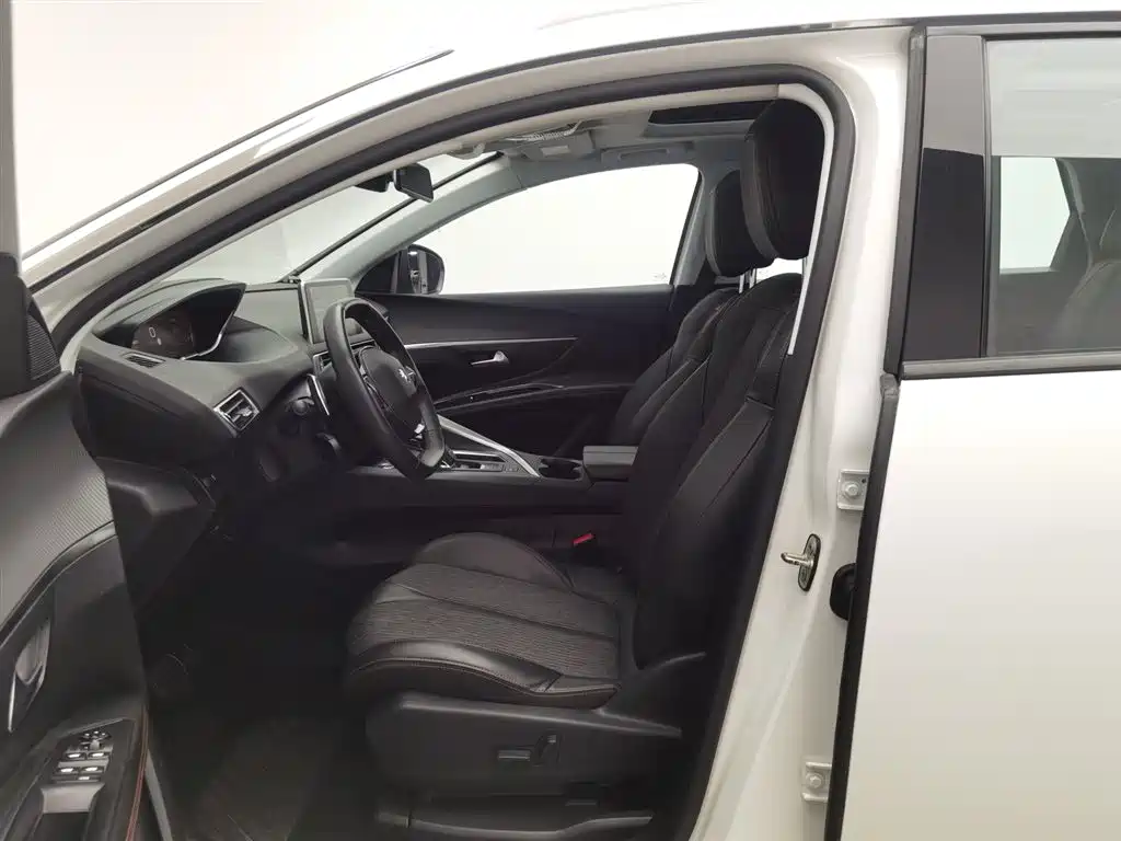 Peugeot 5008 2017 380THP 7-seat Elite Edition фото 10