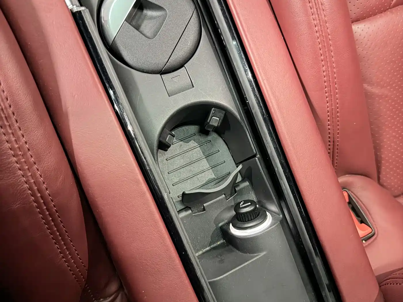 Porsche Panamera 2017 Panamera 3.0T фото 22