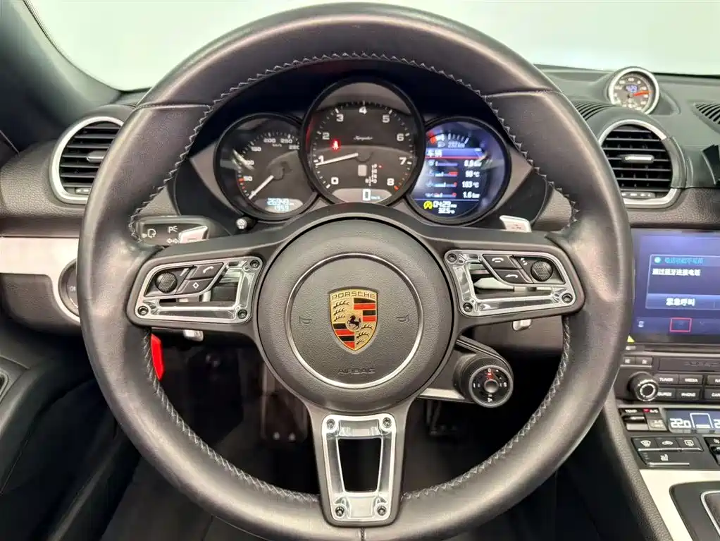 Photo 17 - Porsche 718
