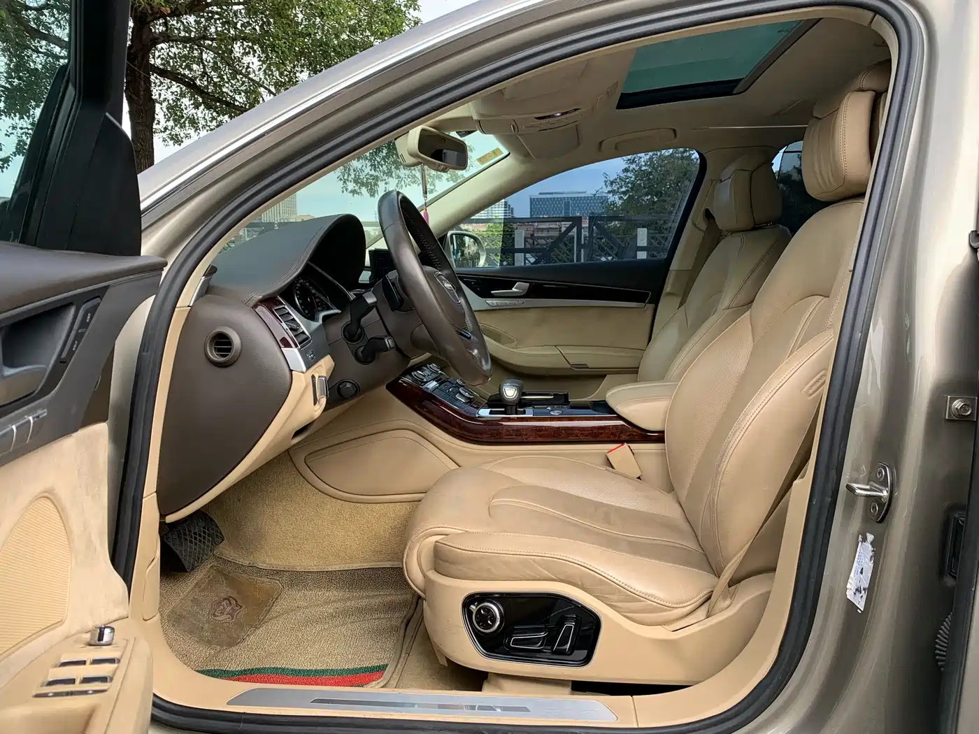Audi A8 2013 A8L 50 TFSI quattro Luxury фото 13