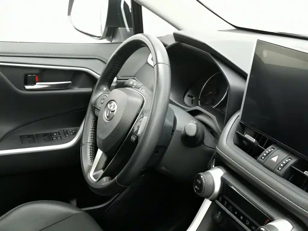 Toyota Wildlander 2021 2.0L CVT 2WD Luxury Edition фото 22