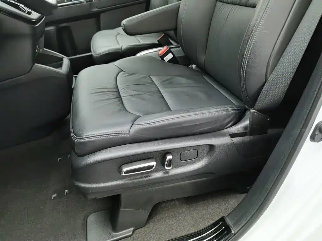 Honda Elysion 2024 2024 2.0L e:HEV Luxury Edition