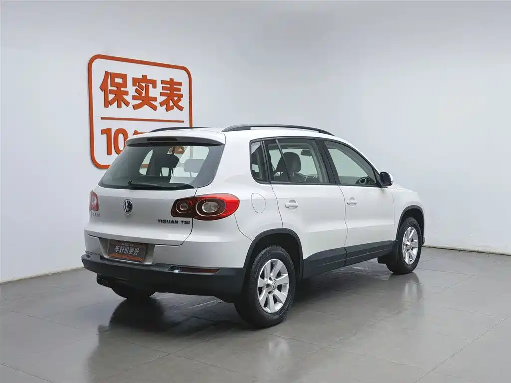 Volkswagen Tiguan 2012 1.8TSI Automatic 2WD Trend Edition фото 2