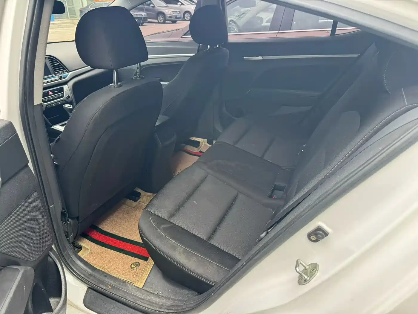 Buick GL8 2021 ES Landlord 653T Premium фото 11