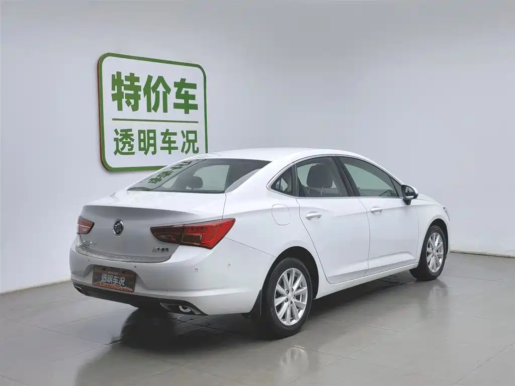 Buick Verano 2015 Sedan 20T Dual-clutch Elite фото 2
