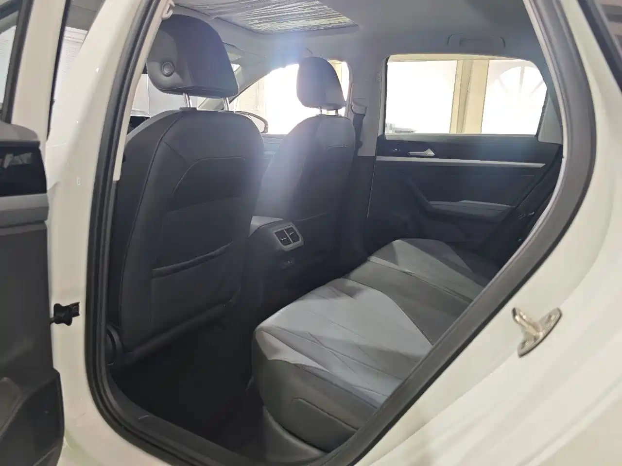 Volkswagen Lavida, миниатюра 10