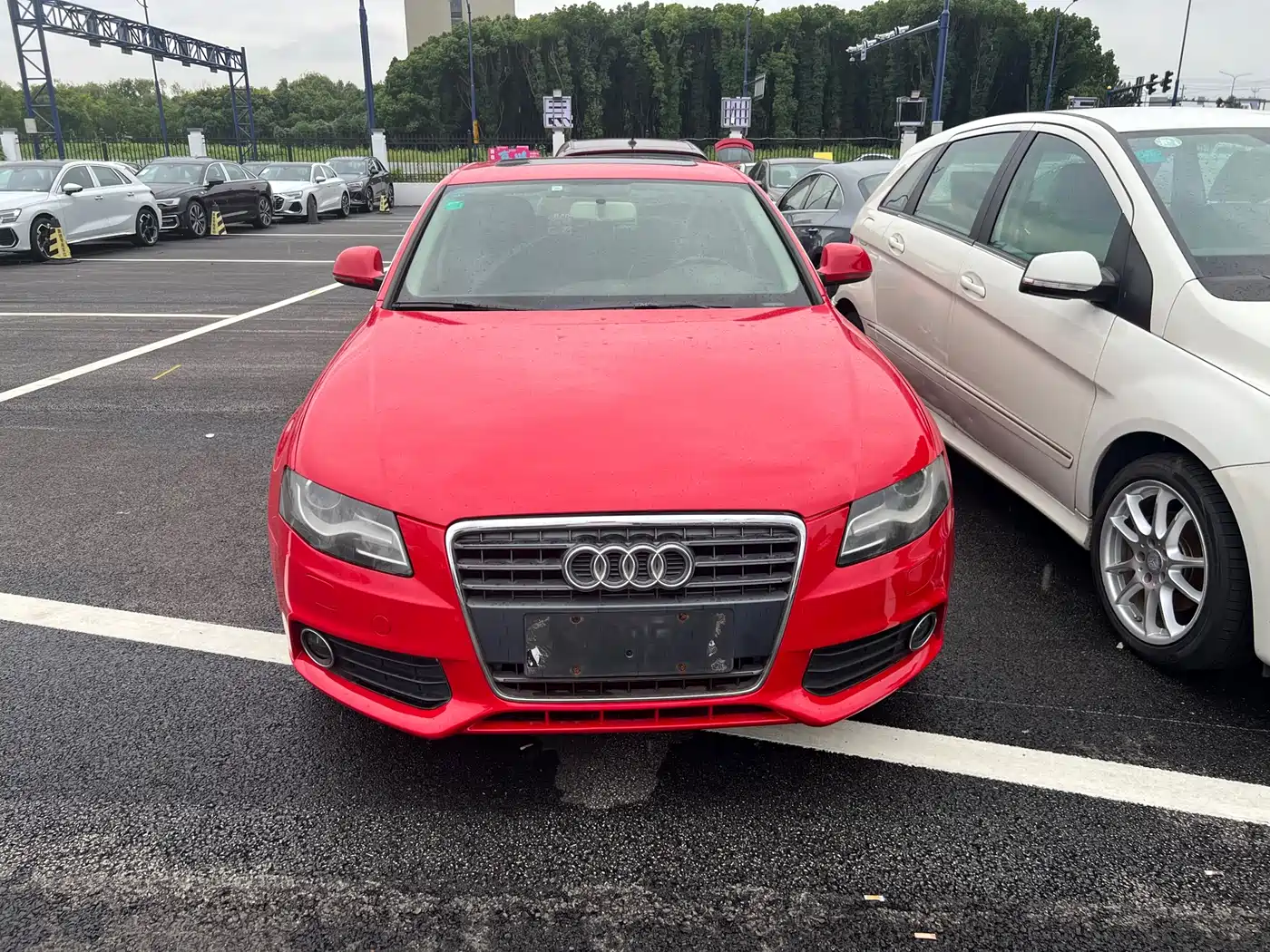 Audi A4L 2011 2011 2.0 TFSI Standard